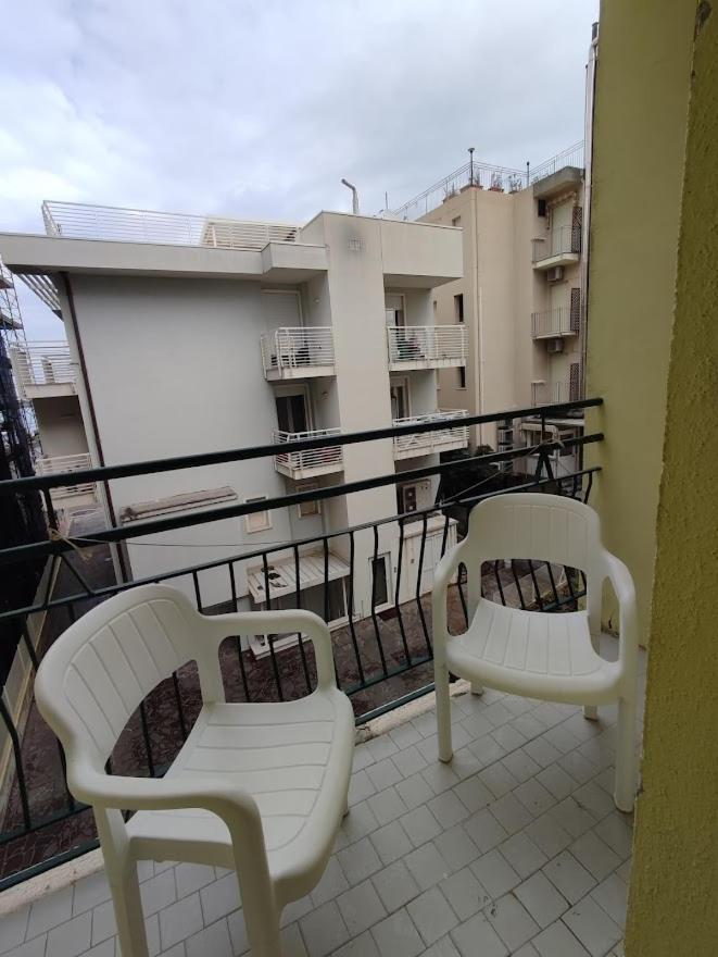 Hotel Athena B&B Gabicce Mare Bagian luar foto