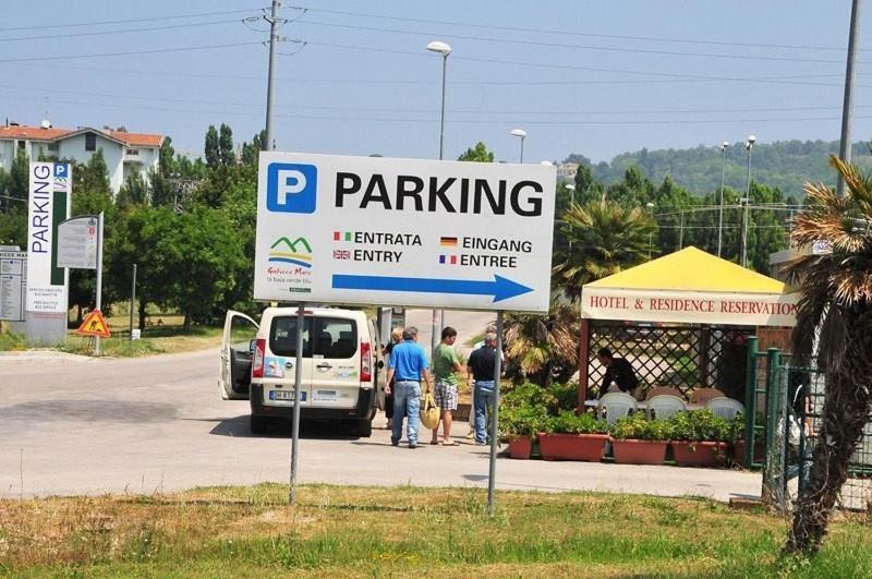 Hotel Athena B&B Gabicce Mare Bagian luar foto